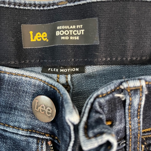 Lee Flex Motion Boot Cut Jeans size 6 short - Picture 2 of 4